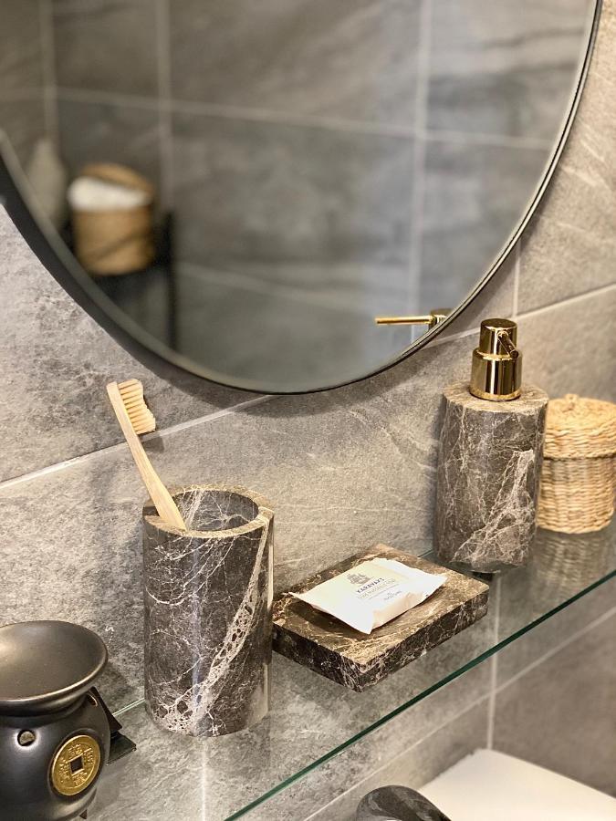 Spacious 82 M2 Two Bedroom Classy Apartment Near City Center Thessaloníki Ngoại thất bức ảnh