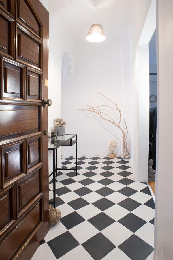 Spacious 82 M2 Two Bedroom Classy Apartment Near City Center Thessaloníki Ngoại thất bức ảnh