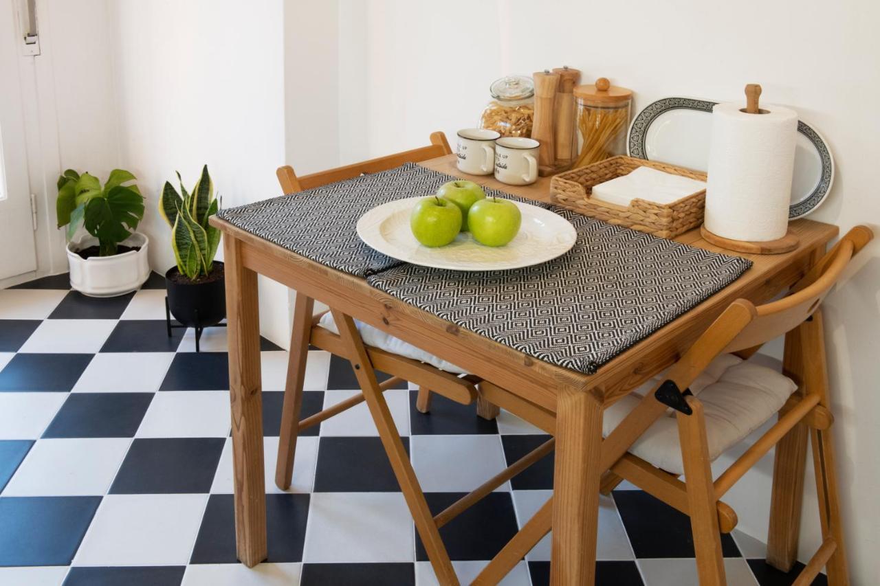 Spacious 82 M2 Two Bedroom Classy Apartment Near City Center Thessaloníki Ngoại thất bức ảnh