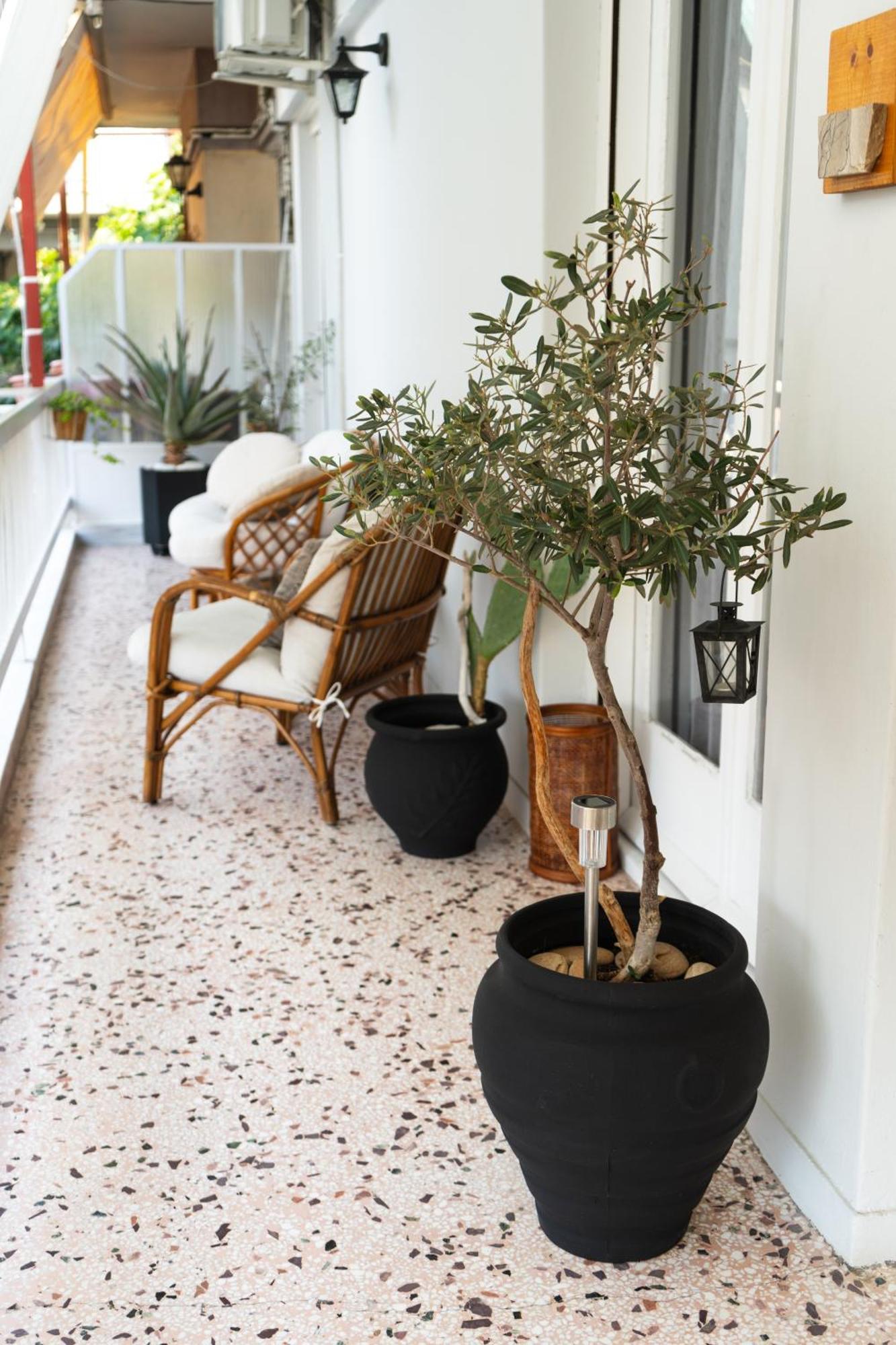 Spacious 82 M2 Two Bedroom Classy Apartment Near City Center Thessaloníki Ngoại thất bức ảnh