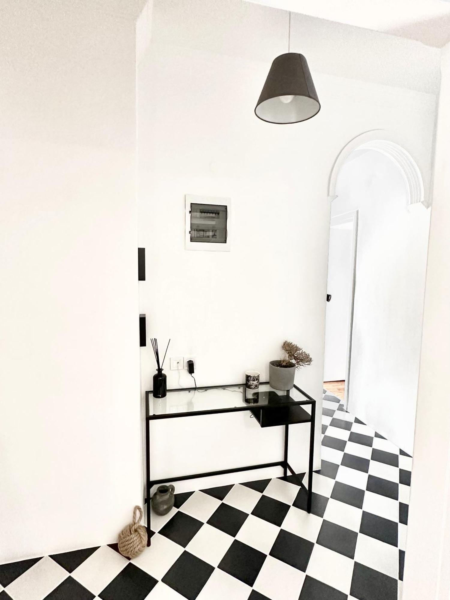 Spacious 82 M2 Two Bedroom Classy Apartment Near City Center Thessaloníki Ngoại thất bức ảnh